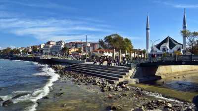 Akçakoca Merkez Camii